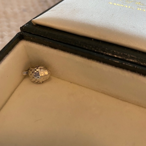 Charm - Picture 2 of 7